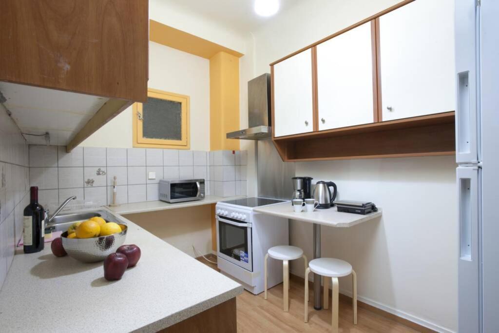 Three Bedrooms Apartment At The Center Of Athene Buitenkant foto